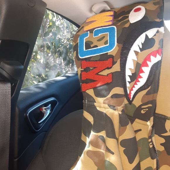BAPE JACKET - Picture 5 of 5